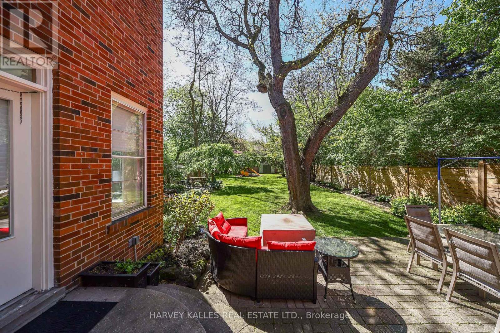 135 Bombay Avenue, Toronto, Ontario  M3H 1C5 - Photo 43 - C13173770