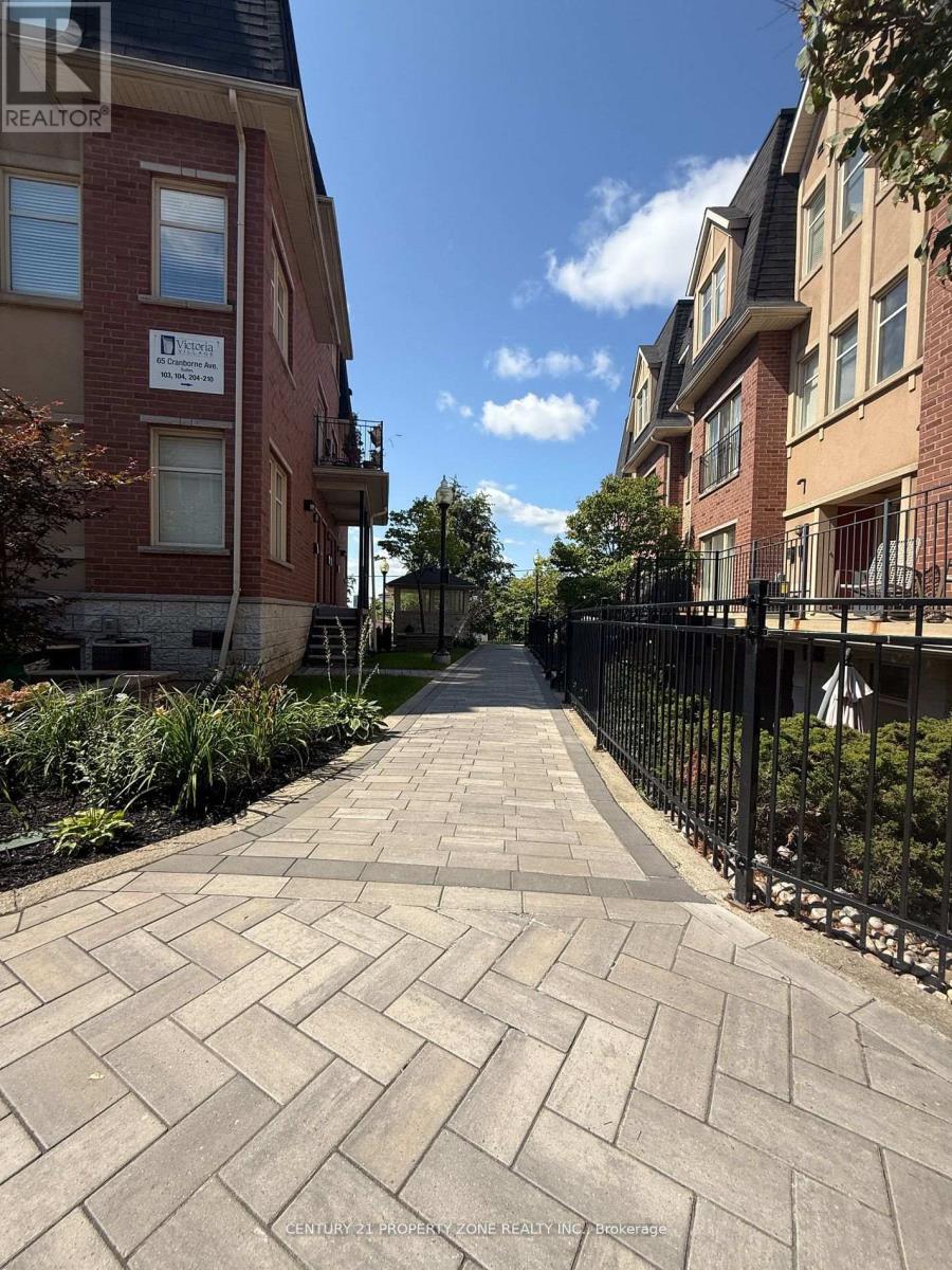 238 - 1496 Victoria Park Avenue, Toronto, Ontario  M4A 2M6 - Photo 9 - C13173804