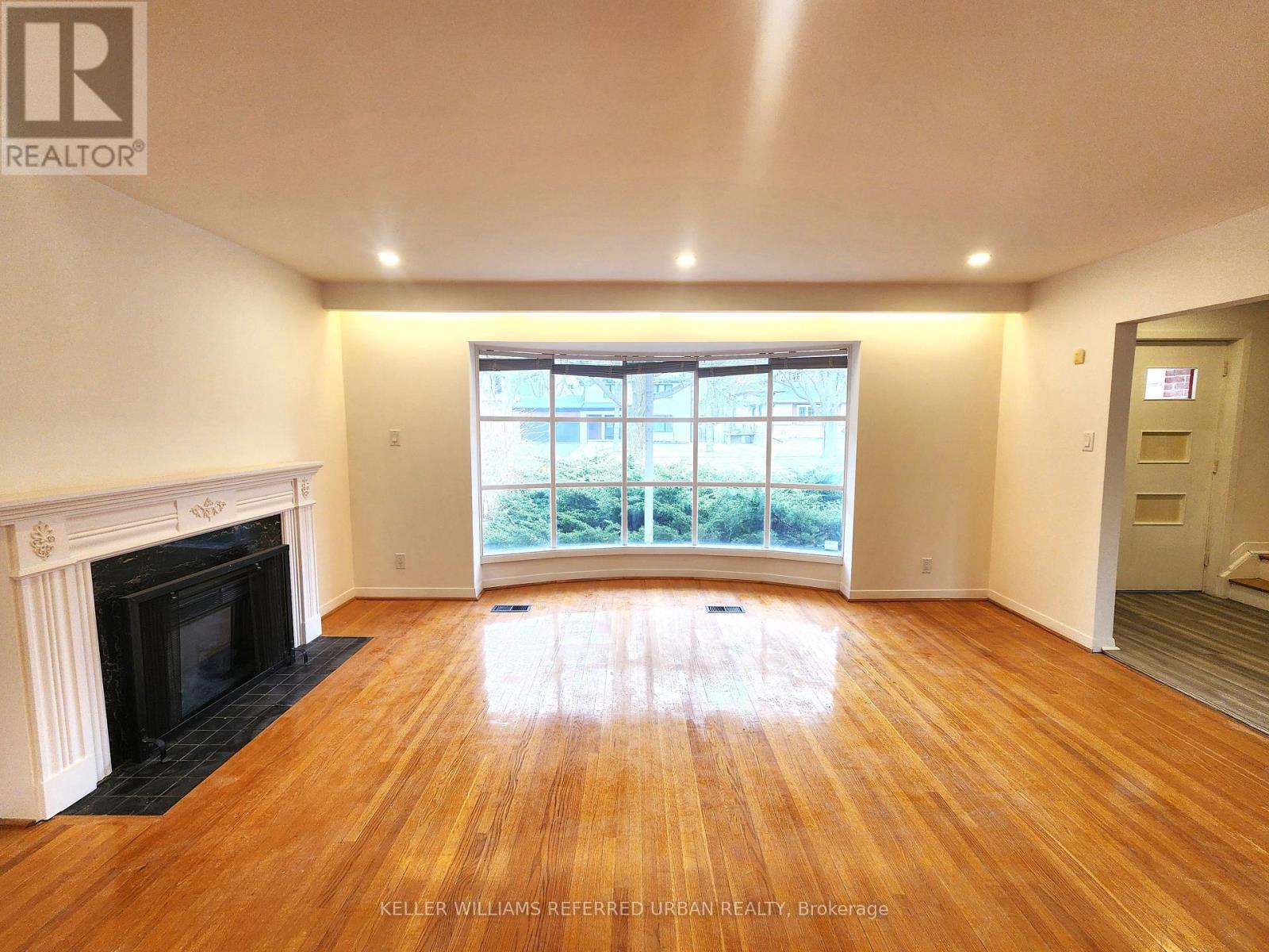 35 Shippigan Crescent, Toronto, Ontario  M2J 2G1 - Photo 4 - C13173982