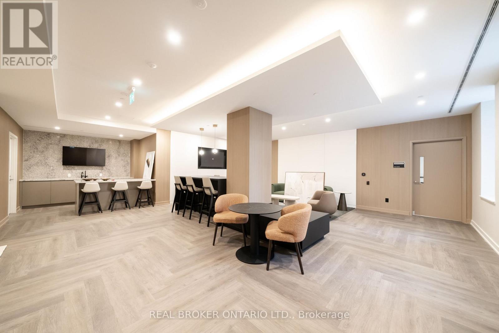 3704 - 1 Quarrington Lane, Toronto, Ontario  M3C 0S4 - Photo 14 - C13174014