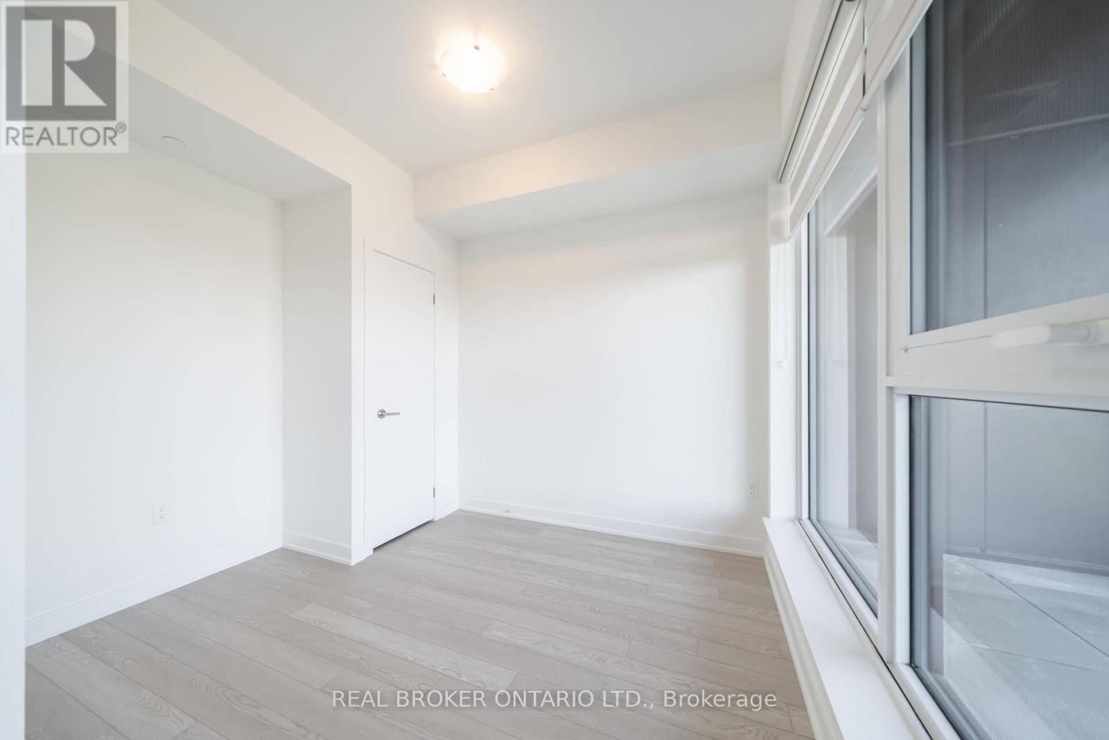 3704 - 1 Quarrington Lane, Toronto, Ontario  M3C 0S4 - Photo 8 - C13174014
