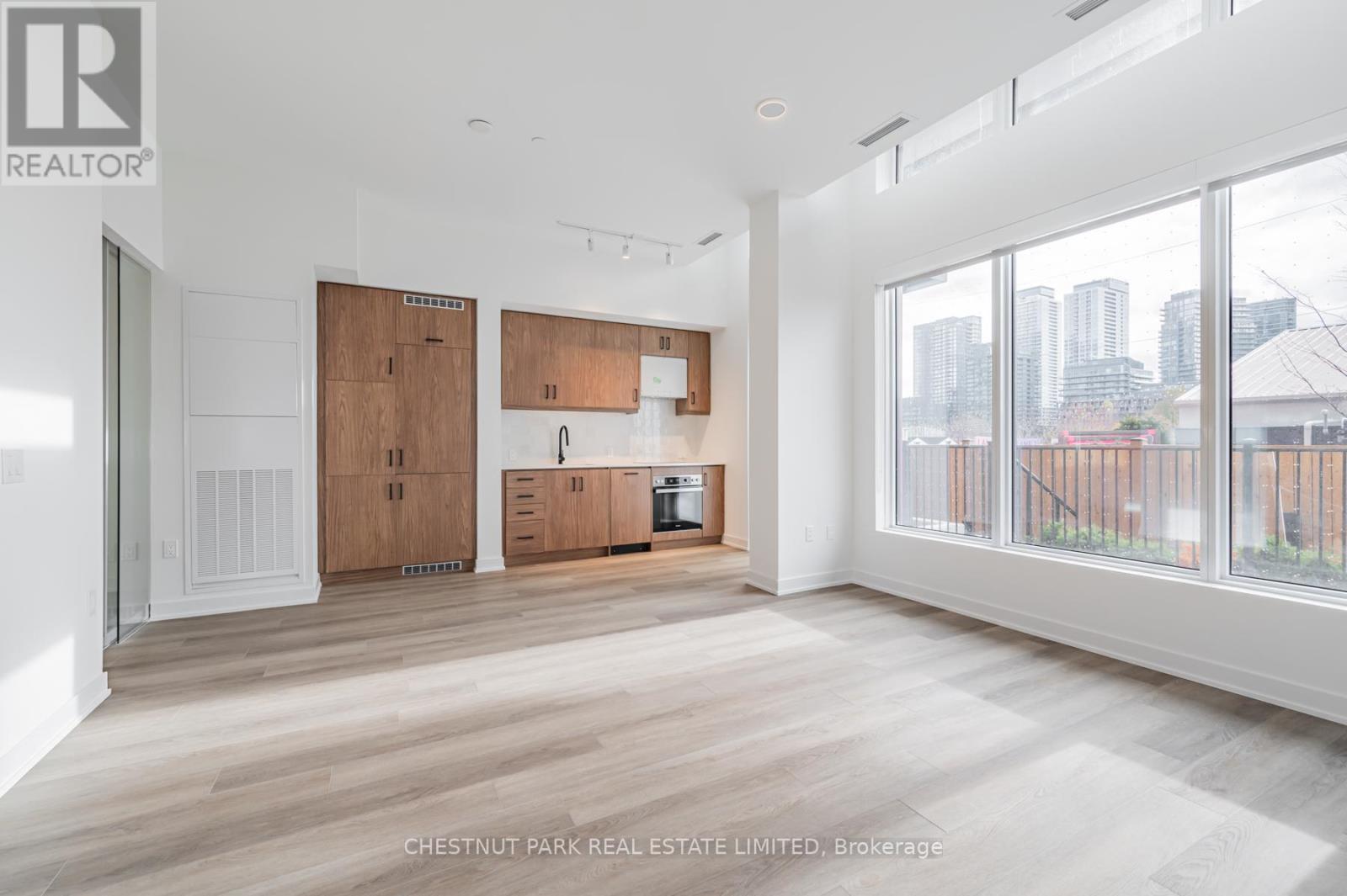 107 - 9 Tecumseth Street, Toronto, Ontario  M5V 0S5 - Photo 11 - C13174022