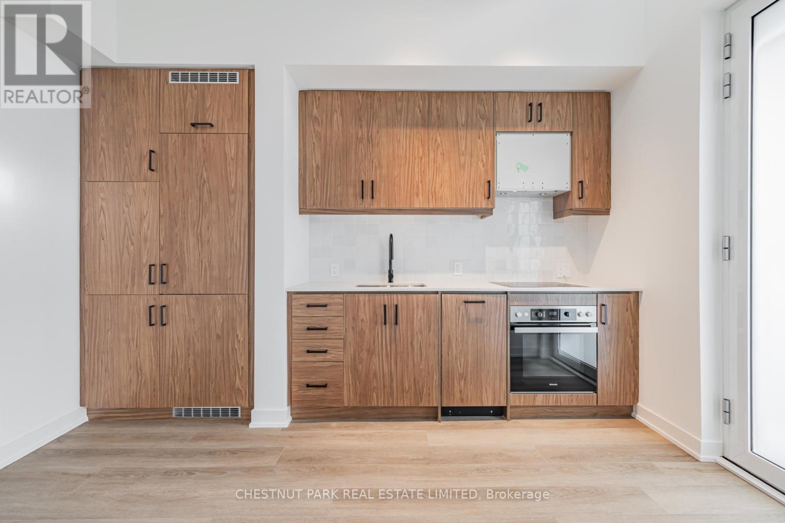 107 - 9 Tecumseth Street, Toronto, Ontario  M5V 0S5 - Photo 14 - C13174022