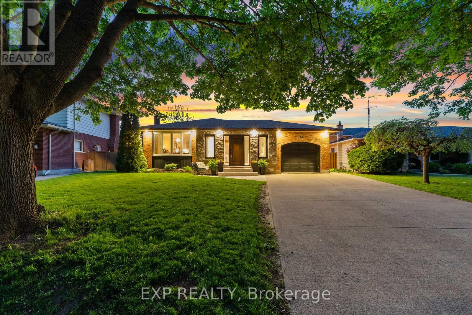 15 Chatham Road, St. Catharines, Ontario  L2M 4N7 - Photo 3 - X13173644