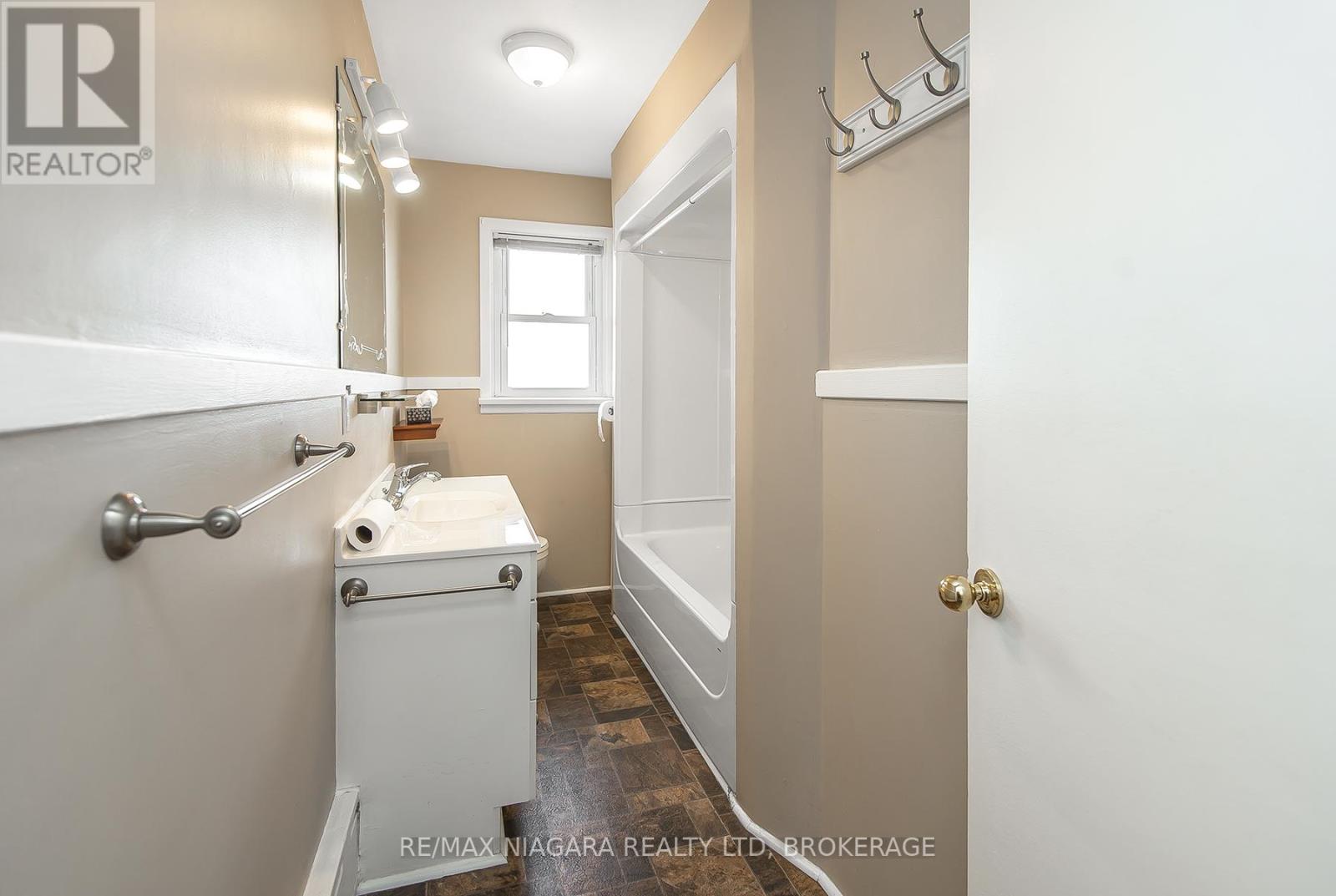 425 Bell Street, Port Colborne (Killaly East), Ontario  L3K 1K3 - Photo 43 - X13173916