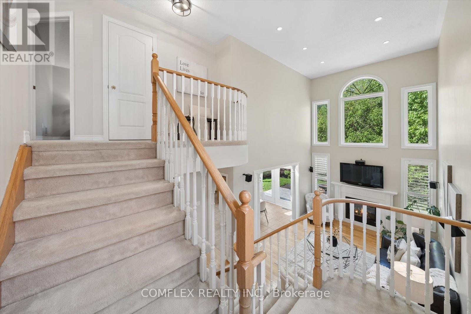 8 Inverary Court, Whitby, Ontario  L1R 2R2 - Photo 26 - E13173640