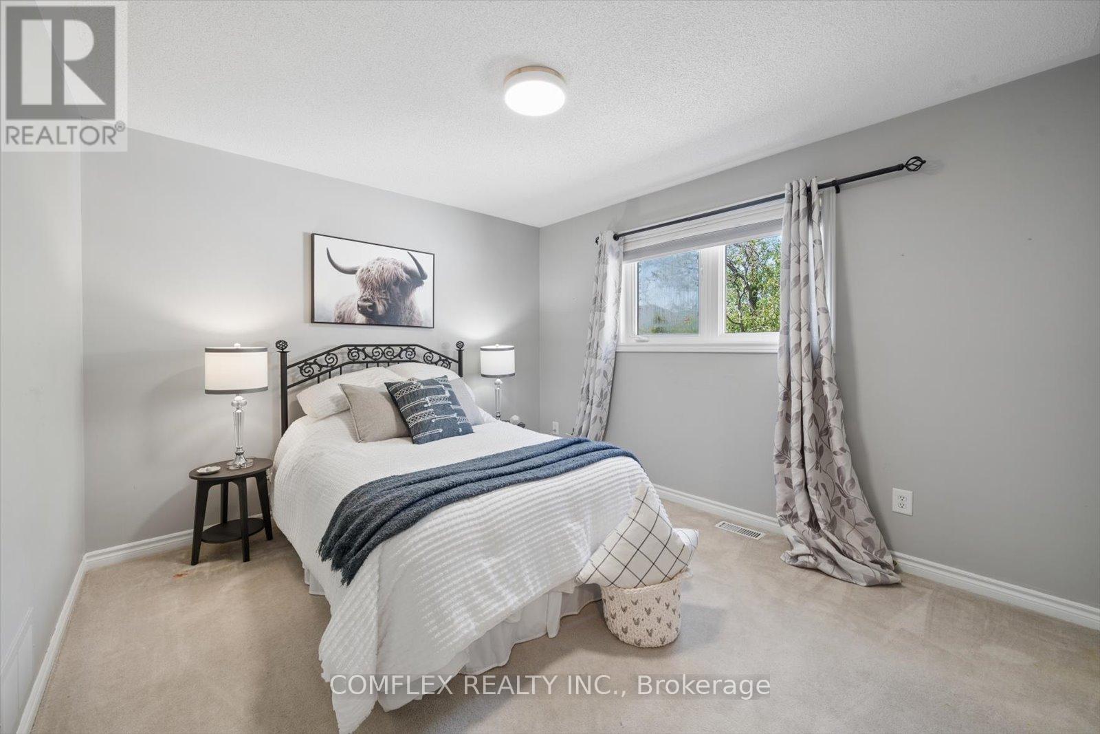 8 Inverary Court, Whitby, Ontario  L1R 2R2 - Photo 37 - E13173640