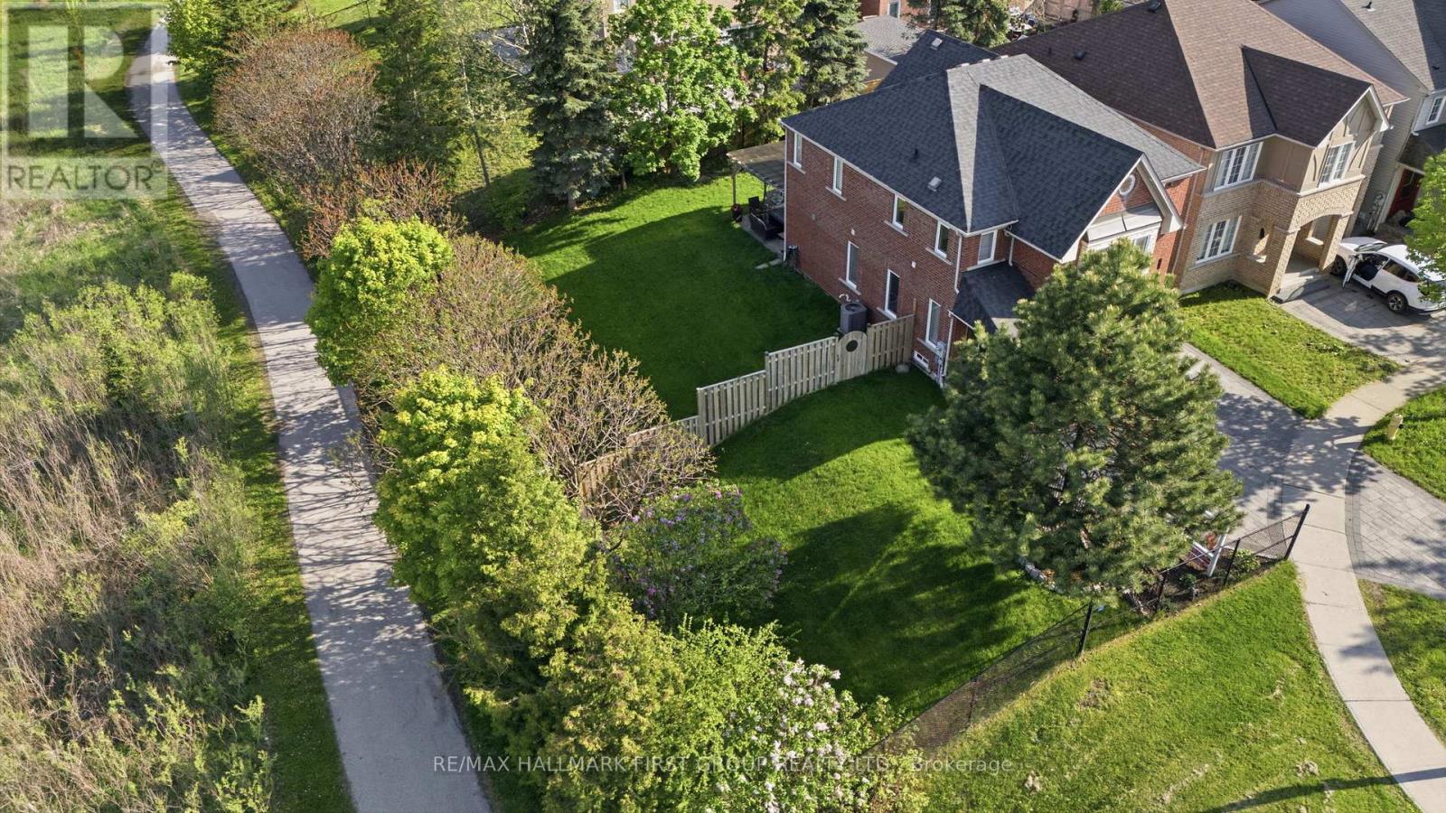 55 Armitage Crescent, Ajax, Ontario  L1T 4L1 - Photo 3 - E13173722