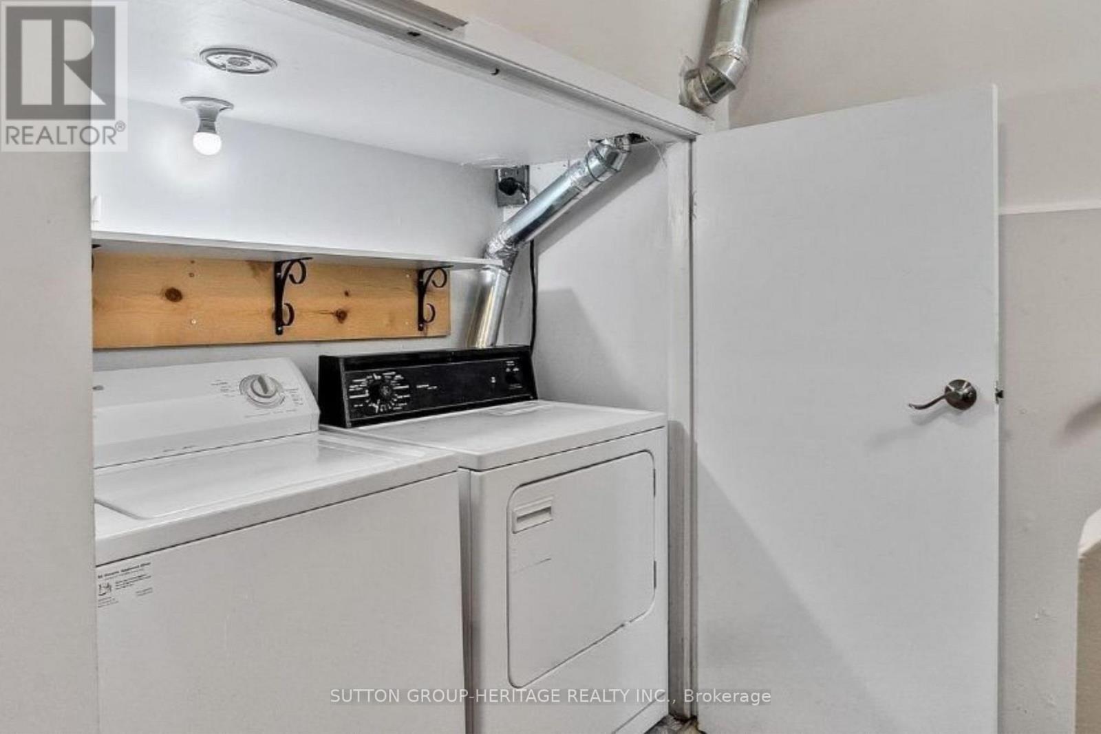 357 Dovedale Drive, Whitby, Ontario  L1N 1Z8 - Photo 8 - E13173754