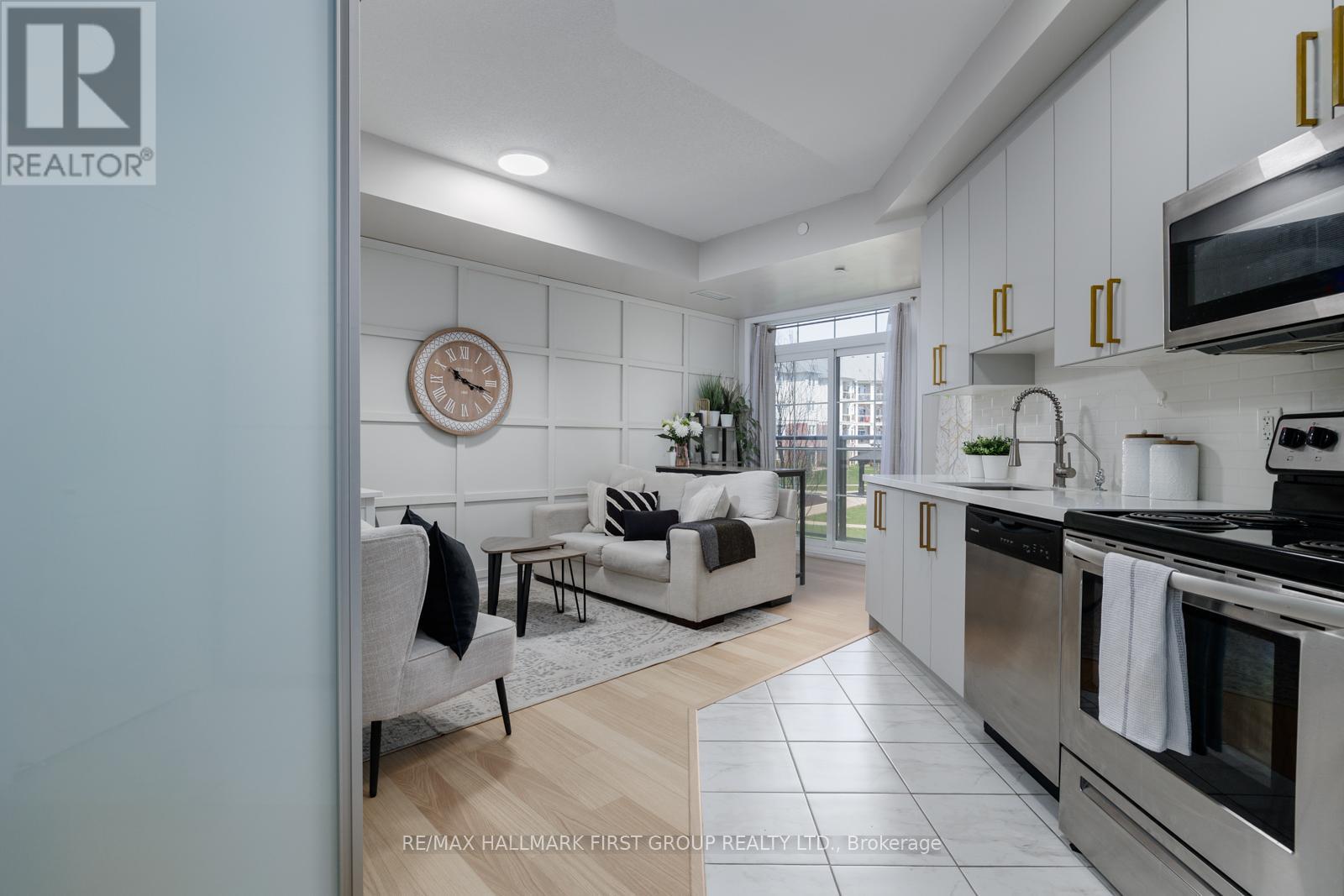 201 - 84 Aspen Springs Drive, Clarington, Ontario  L1C 0V3 - Photo 9 - E13173760