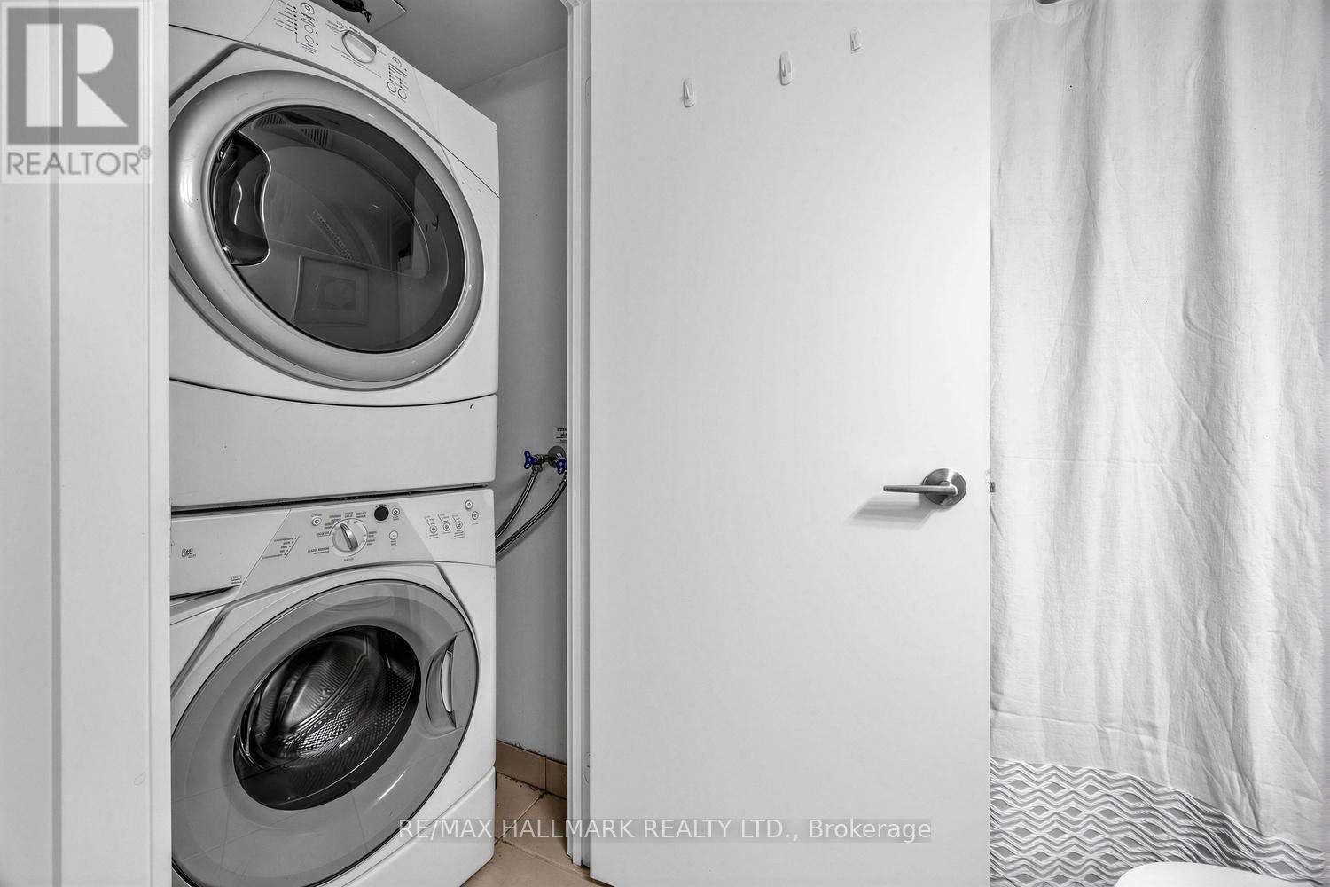 3918 - 135 Village Green Square, Toronto, Ontario  M1S 0G4 - Photo 25 - E13173860