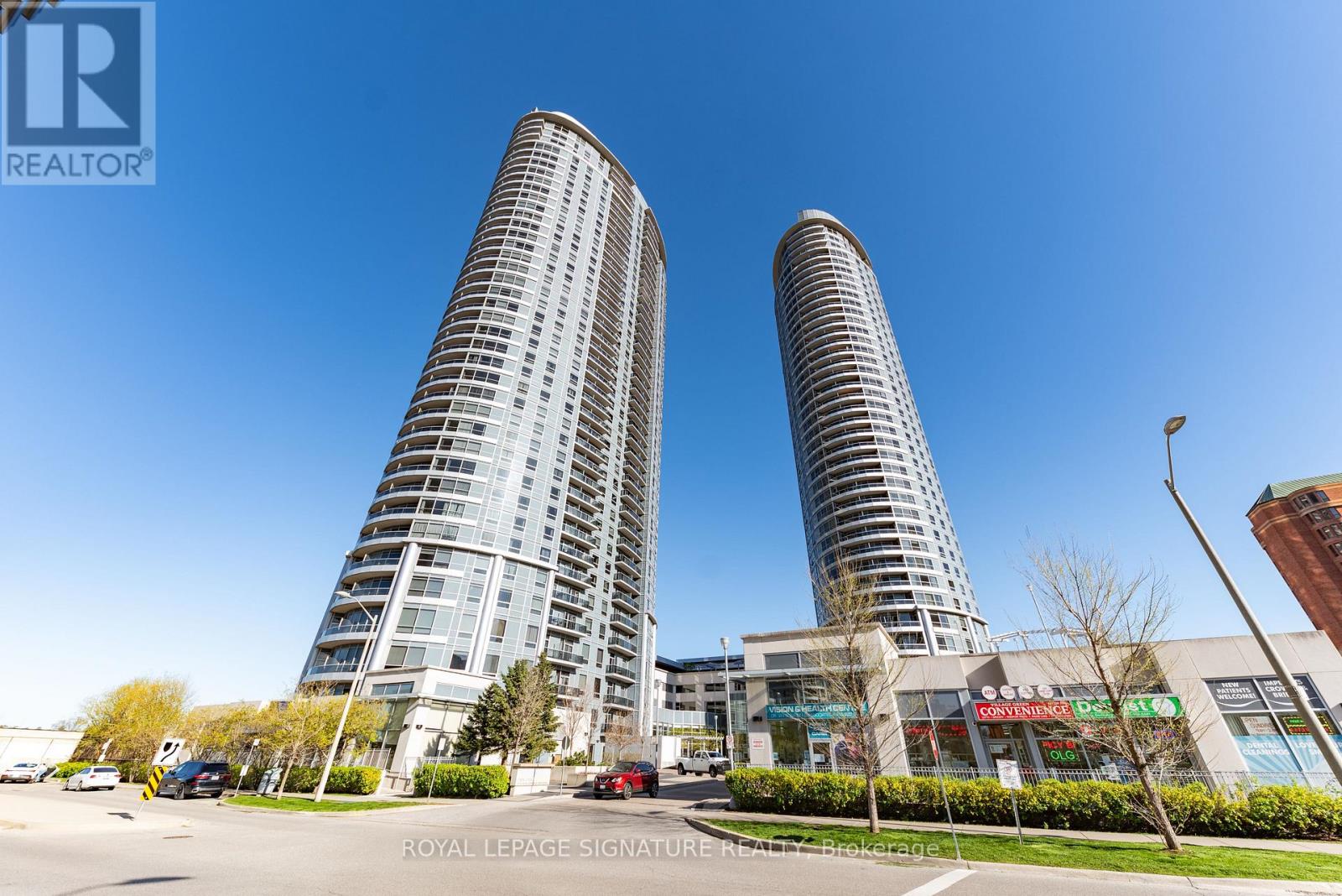 1423 - 135 Village Green Square, Toronto, Ontario  M1S 0G4 - Photo 2 - E13173894