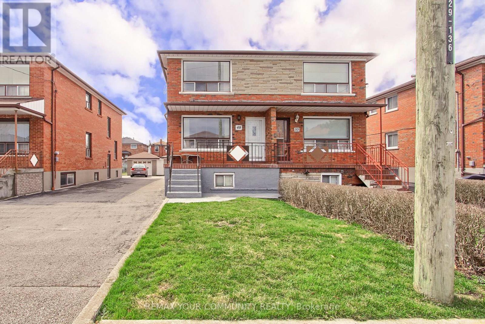 48 North Woodrow Boulevard, Toronto, Ontario  M1K 1W3 - Photo 3 - E13173912
