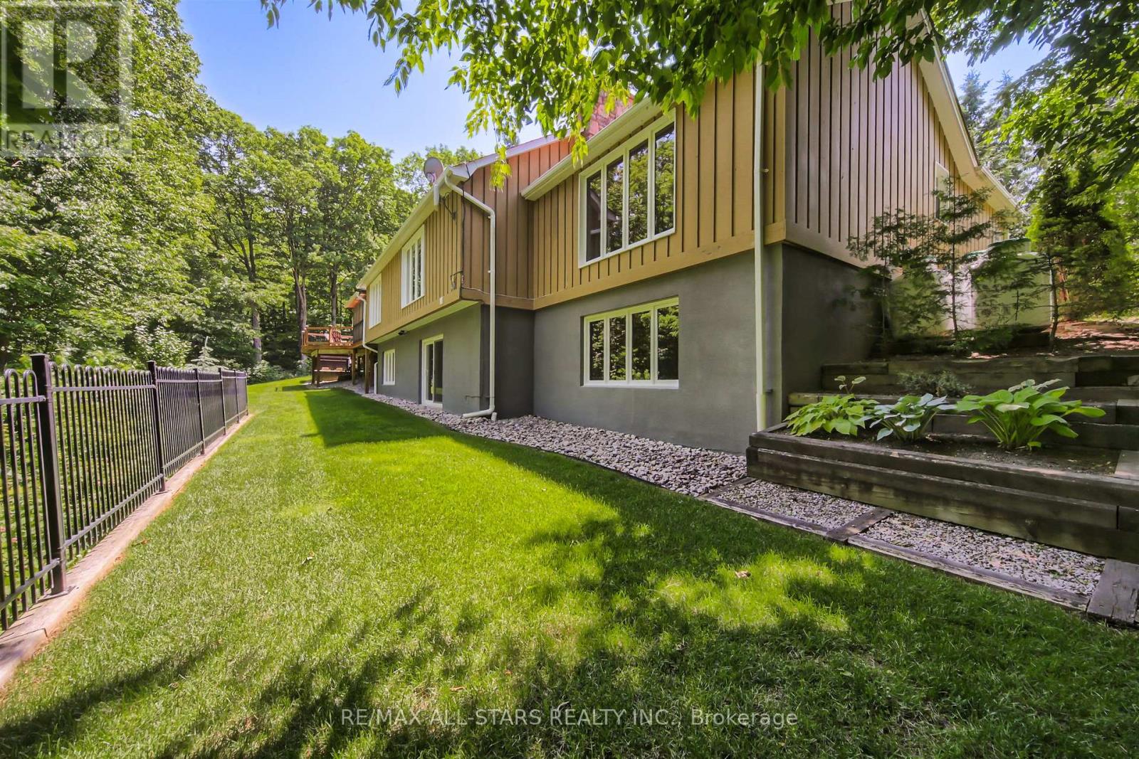19 Bristol Sands Crescent, Uxbridge, Ontario  L9P 0G1 - Photo 32 - N13163648