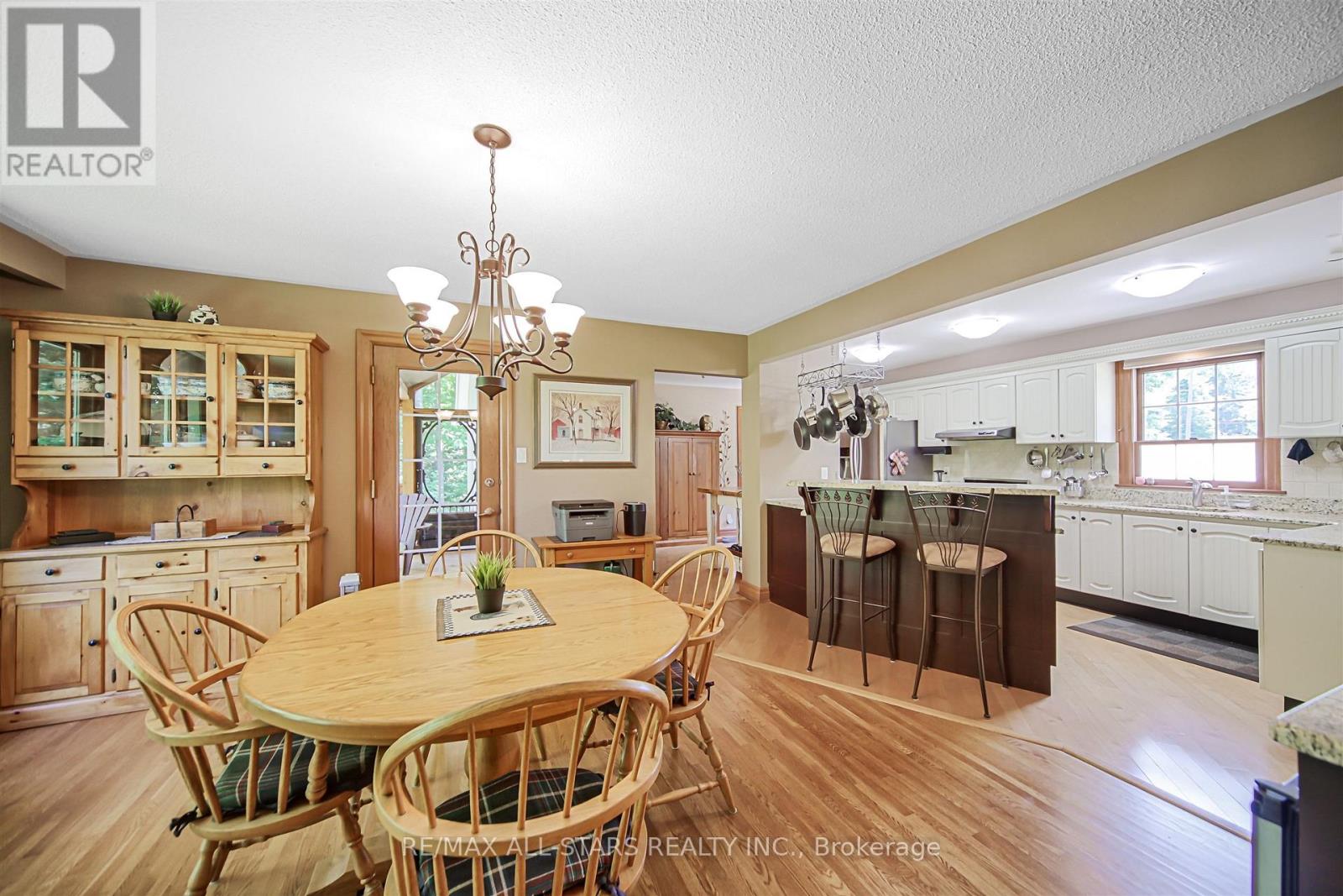 19 Bristol Sands Crescent, Uxbridge, Ontario  L9P 0G1 - Photo 9 - N13163648