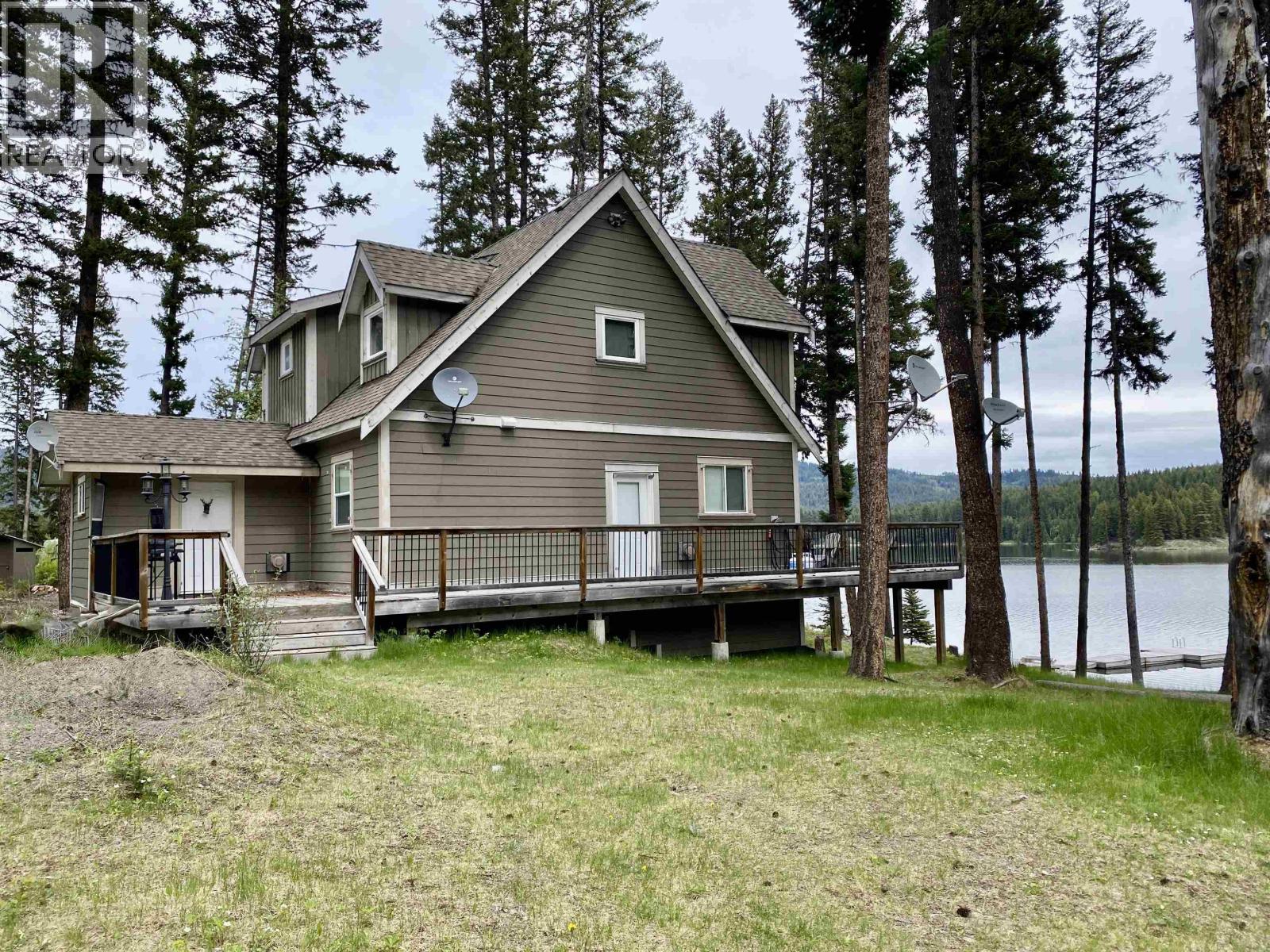 5977 Dempsey Lake Road, Lac La Hache, British Columbia  V0K 1T0 - Photo 1 - R3064843