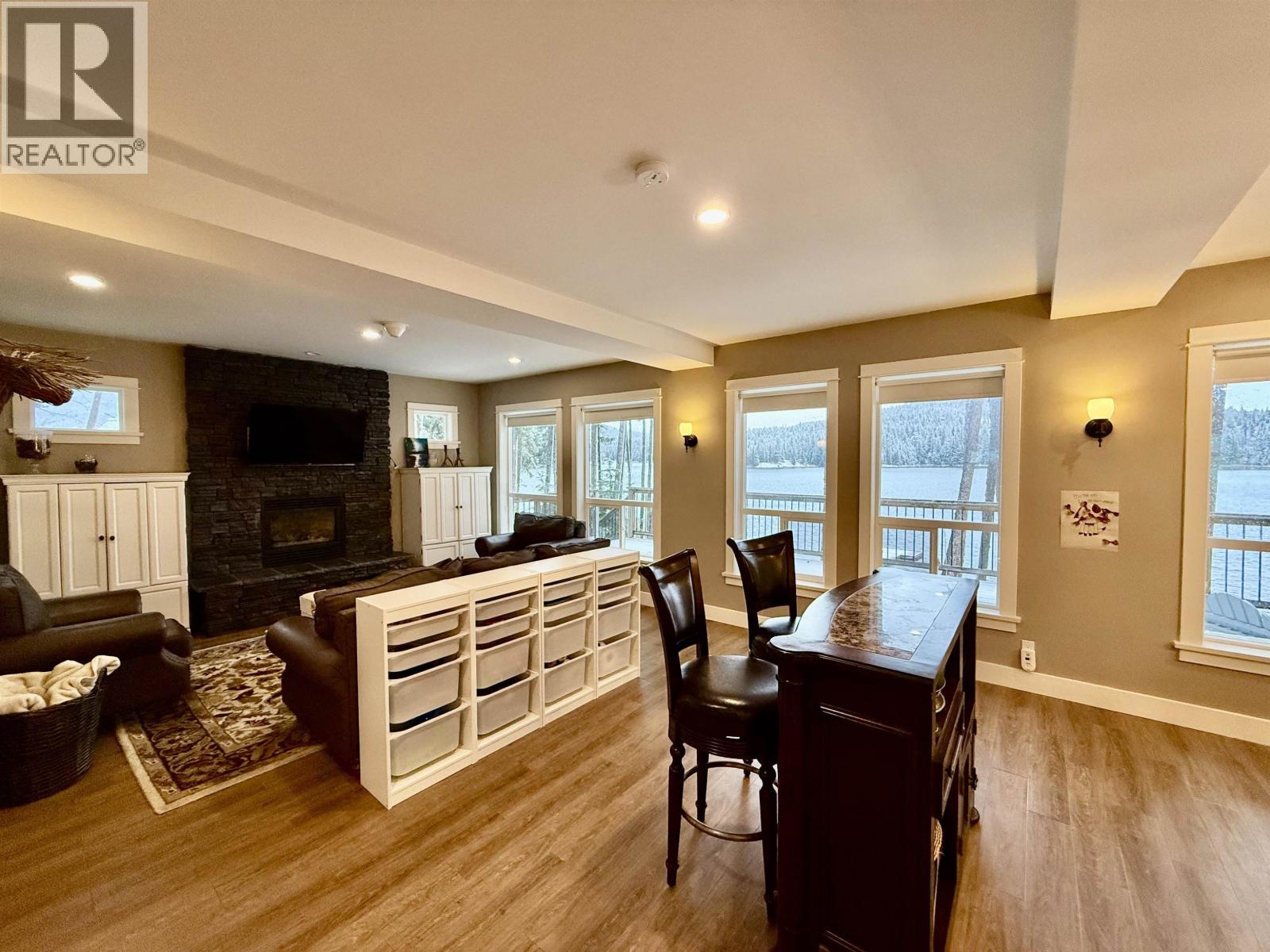 5977 Dempsey Lake Road, Lac La Hache, British Columbia  V0K 1T0 - Photo 12 - R3064843