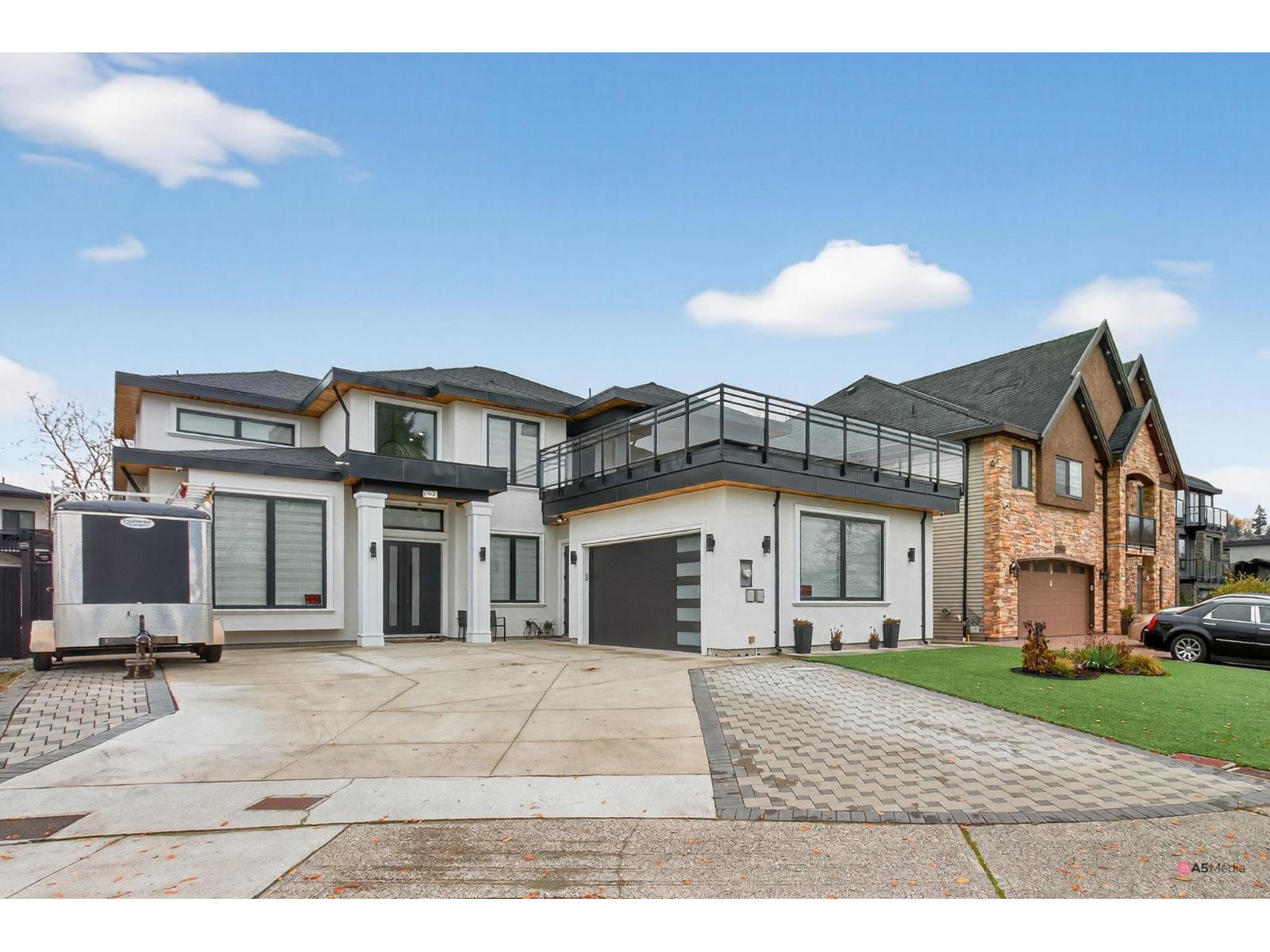 17925 56a Avenue, Surrey, British Columbia  V3S 5H4 - Photo 1 - R3127228