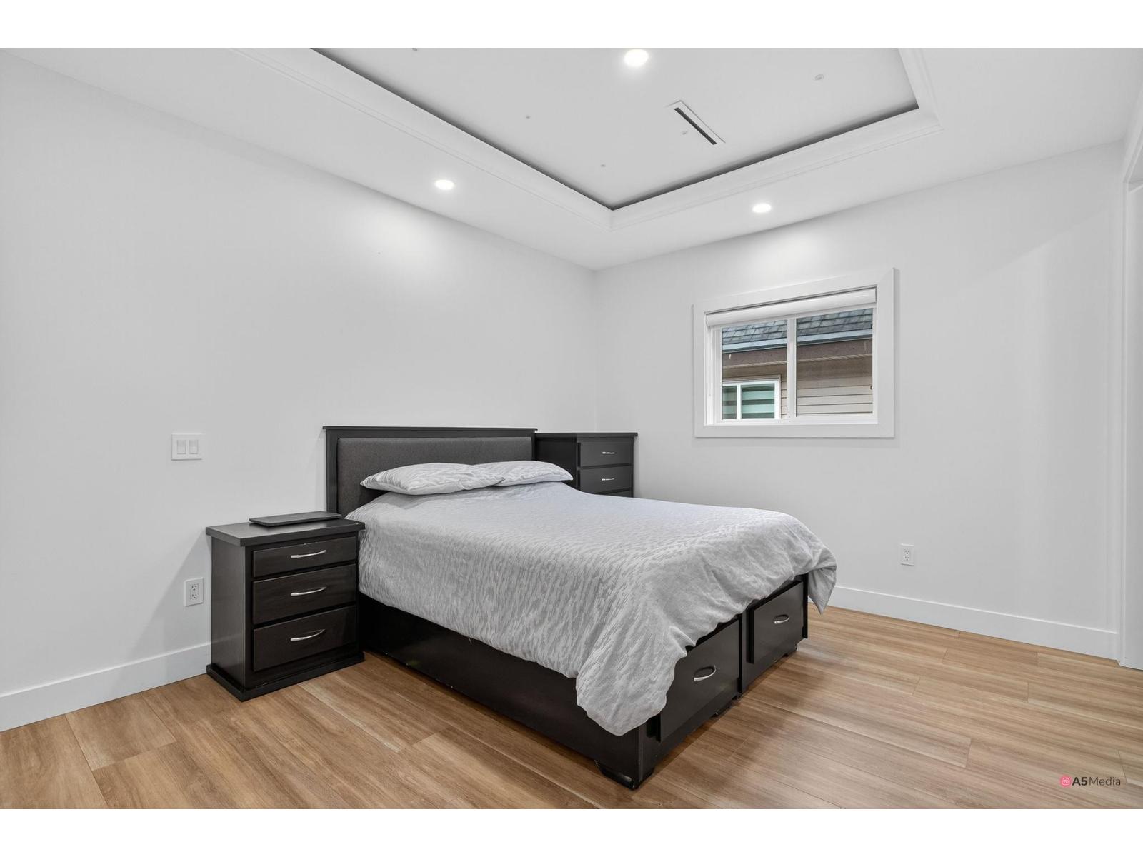 17925 56a Avenue, Surrey, British Columbia  V3S 5H4 - Photo 33 - R3127228