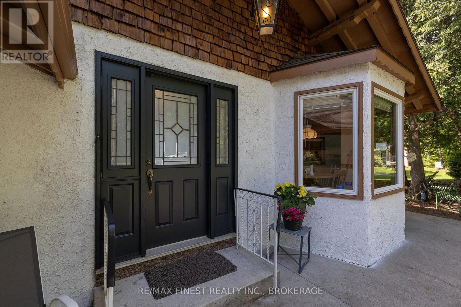 4484 Arthur Court Lane, Frontenac, Ontario  K0H 1X0 - Photo 3 - X13173854