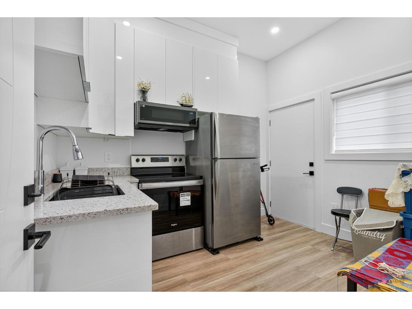 17925 56a Avenue, Surrey, British Columbia  V3S 5H4 - Photo 27 - R3127228