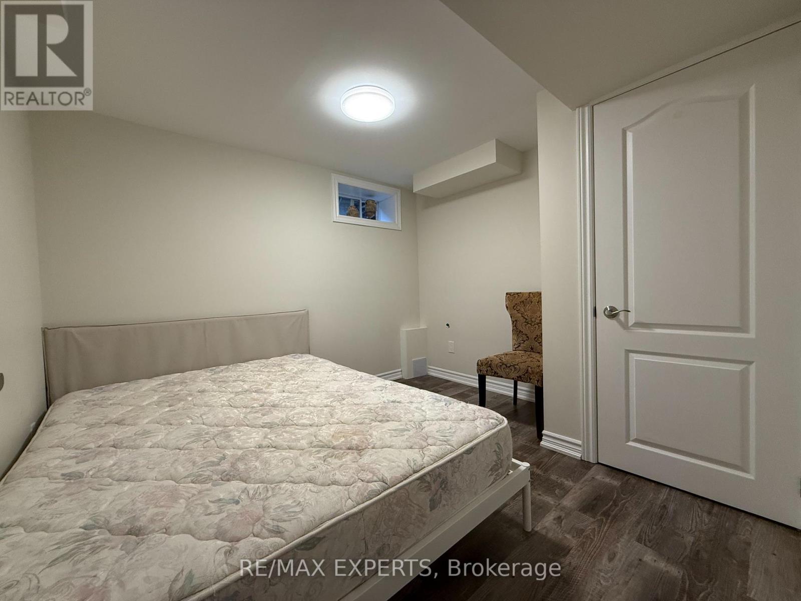 Basement - 4 Mcnairn Court, Richmond Hill, Ontario  L4C 5X1 - Photo 7 - N13173622
