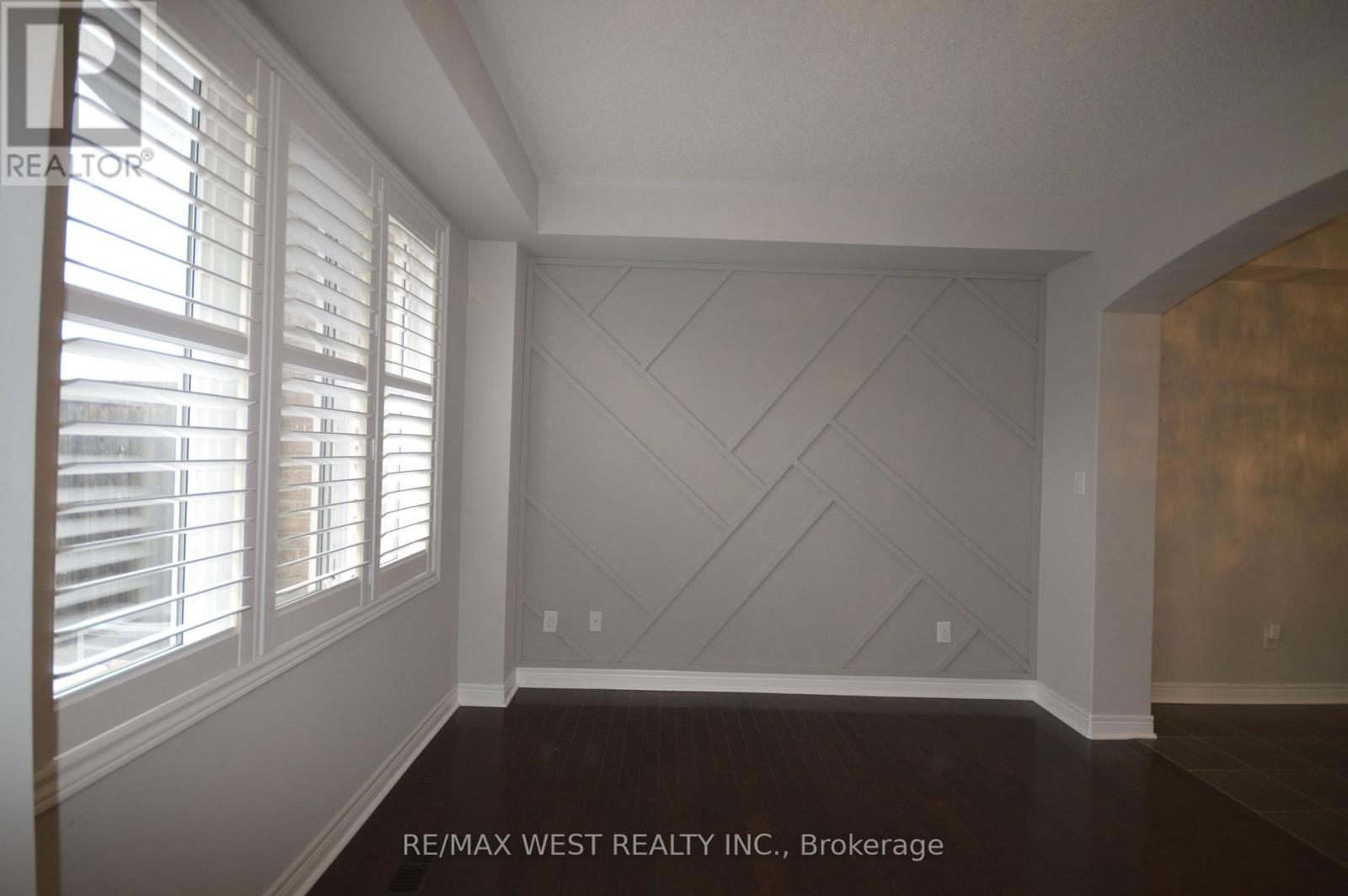 3 Earnshaw Drive, Markham, Ontario  L6C 0E5 - Photo 4 - N13173676
