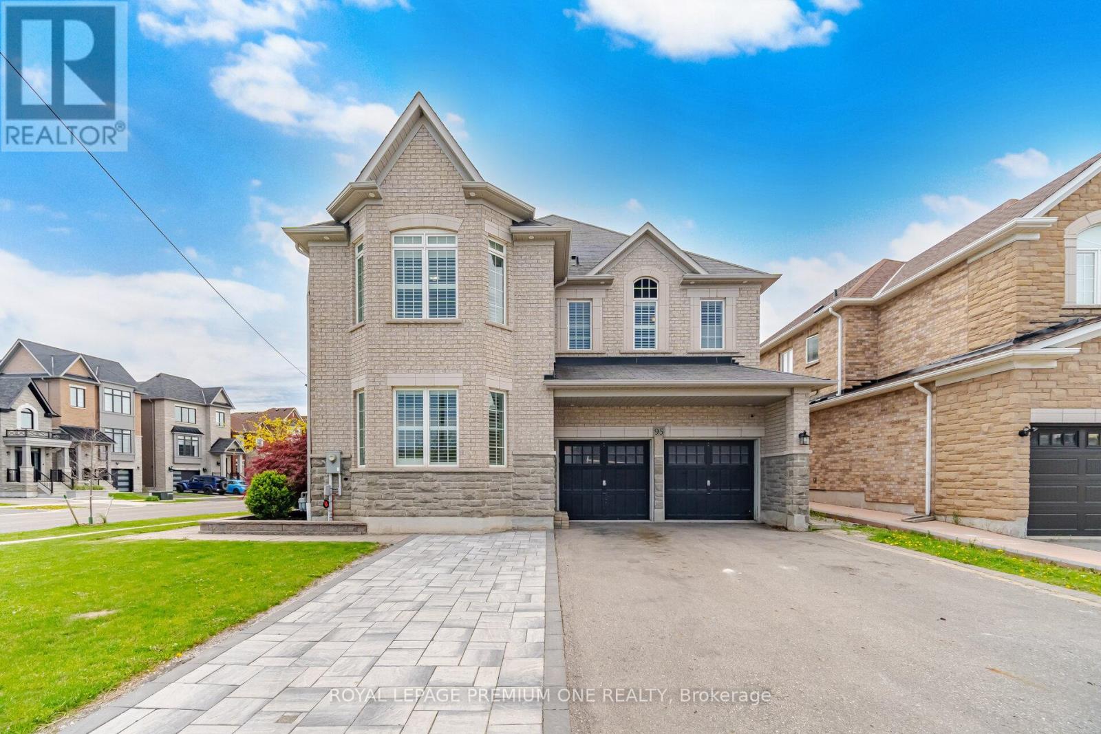 95 RETREAT BOULEVARD, Vaughan, Ontario
