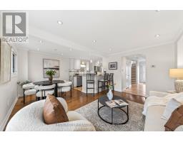 64 COVENTRY COURT, Richmond Hill, Ontario