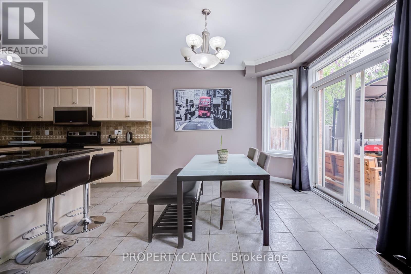 47 Grand Oak Drive, Richmond Hill, Ontario  L4E 4A1 - Photo 11 - N13173988