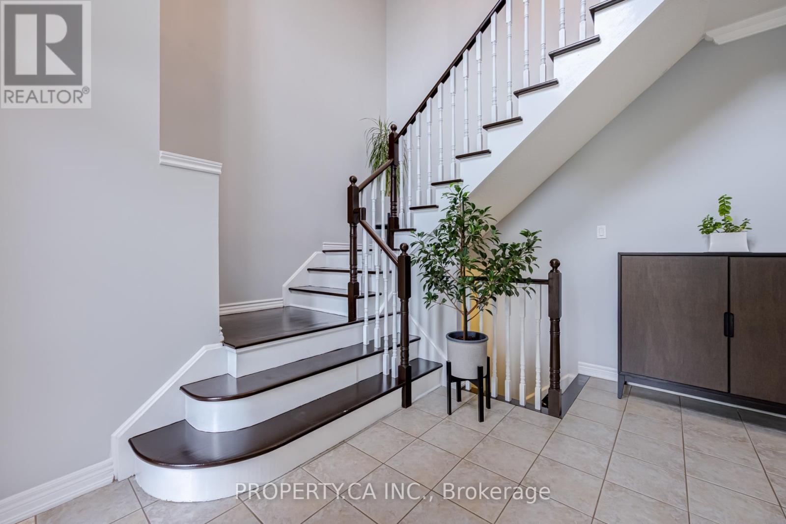 47 Grand Oak Drive, Richmond Hill, Ontario  L4E 4A1 - Photo 20 - N13173988