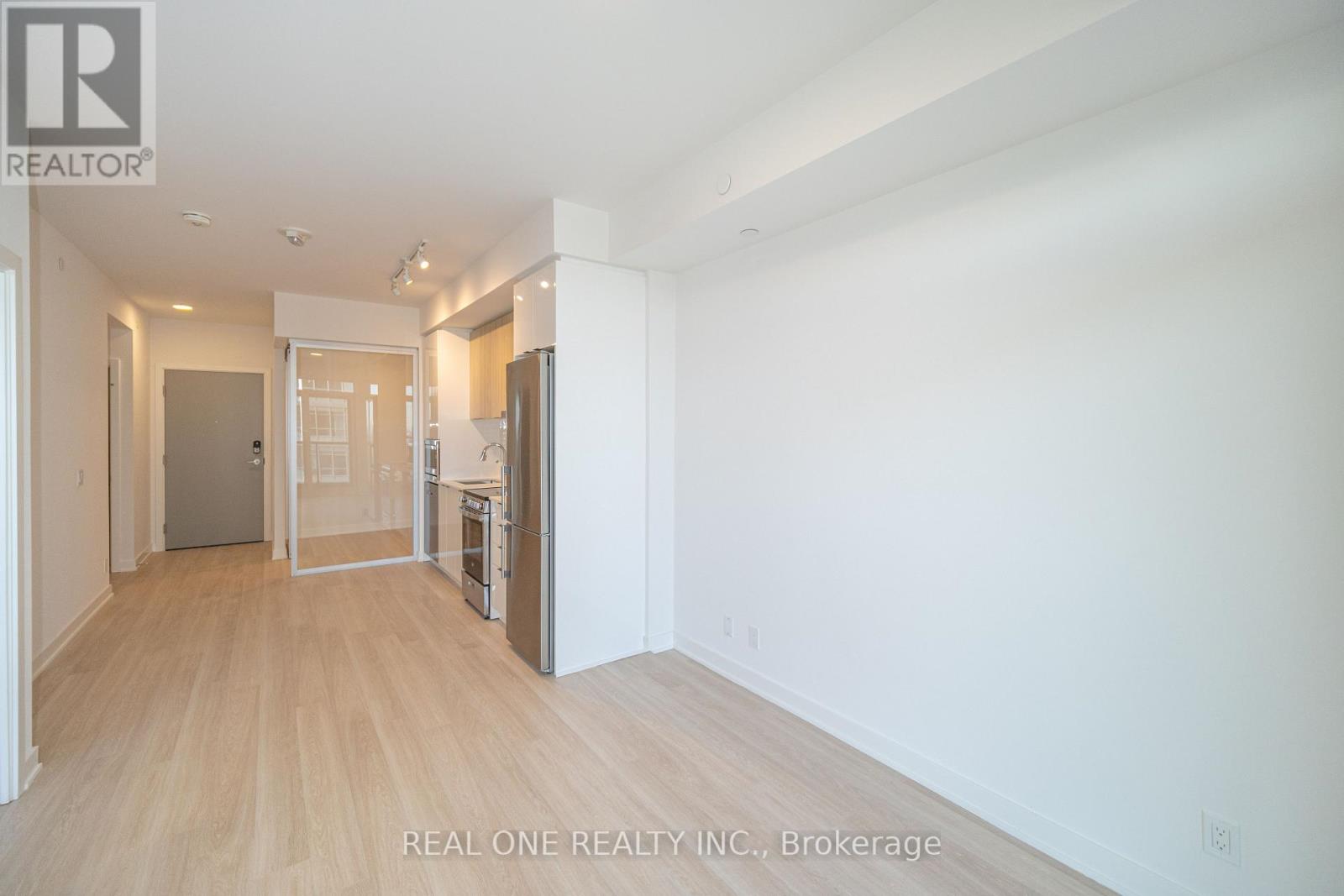 1408 - 30 Upper Mall Way, Vaughan, Ontario  L4J 0L7 - Photo 13 - N13174030