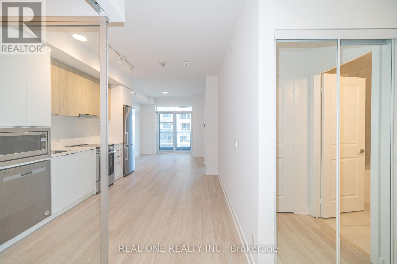 1408 - 30 Upper Mall Way, Vaughan, Ontario  L4J 0L7 - Photo 7 - N13174030