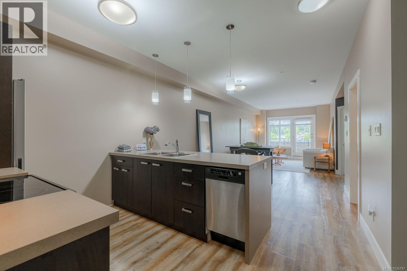 206 5822 Garden St, Duncan, British Columbia  V0L 3V9 - Photo 6 - 1036787