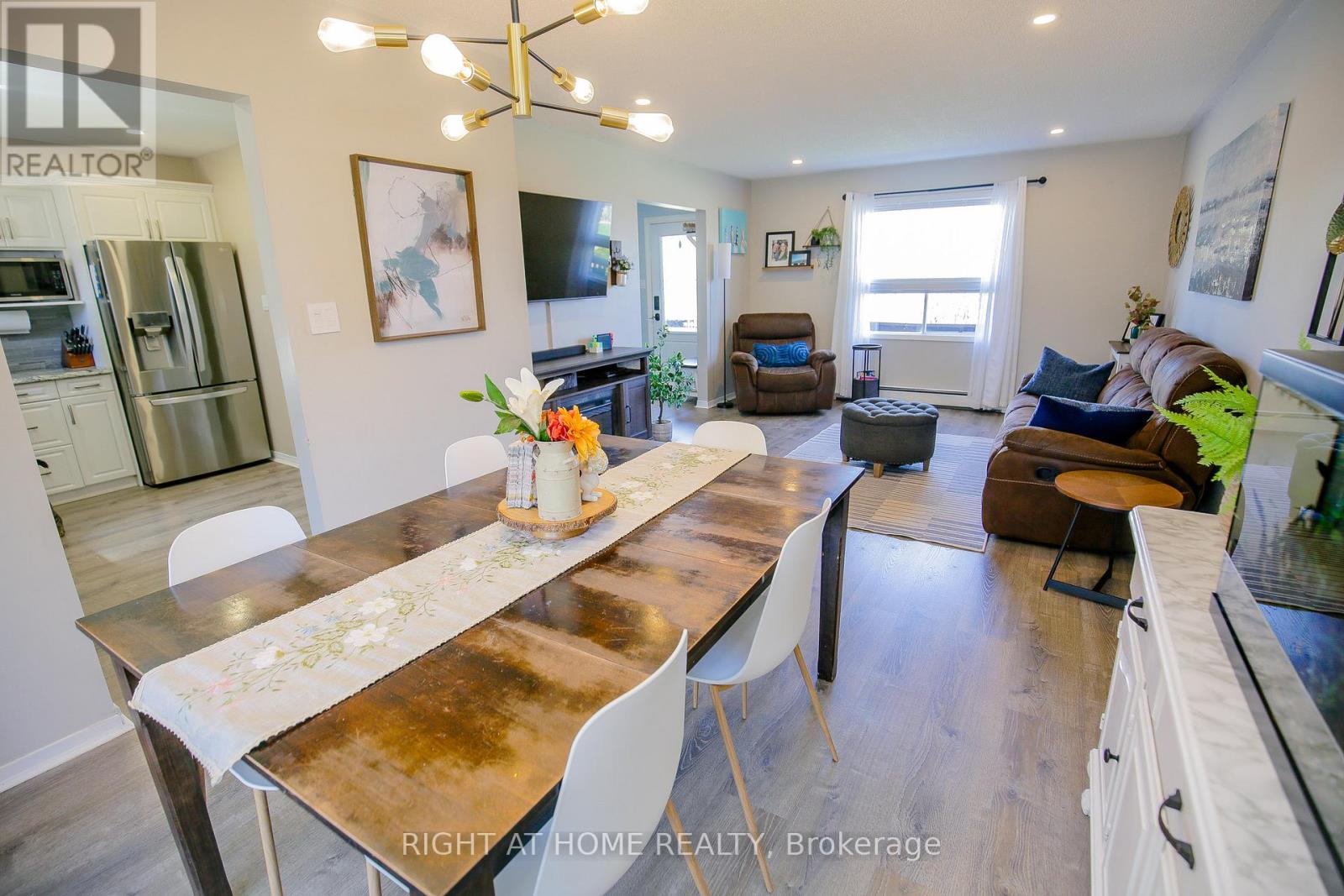 151 Little Avenue, Barrie, Ontario  L4N 6L6 - Photo 11 - S13174004