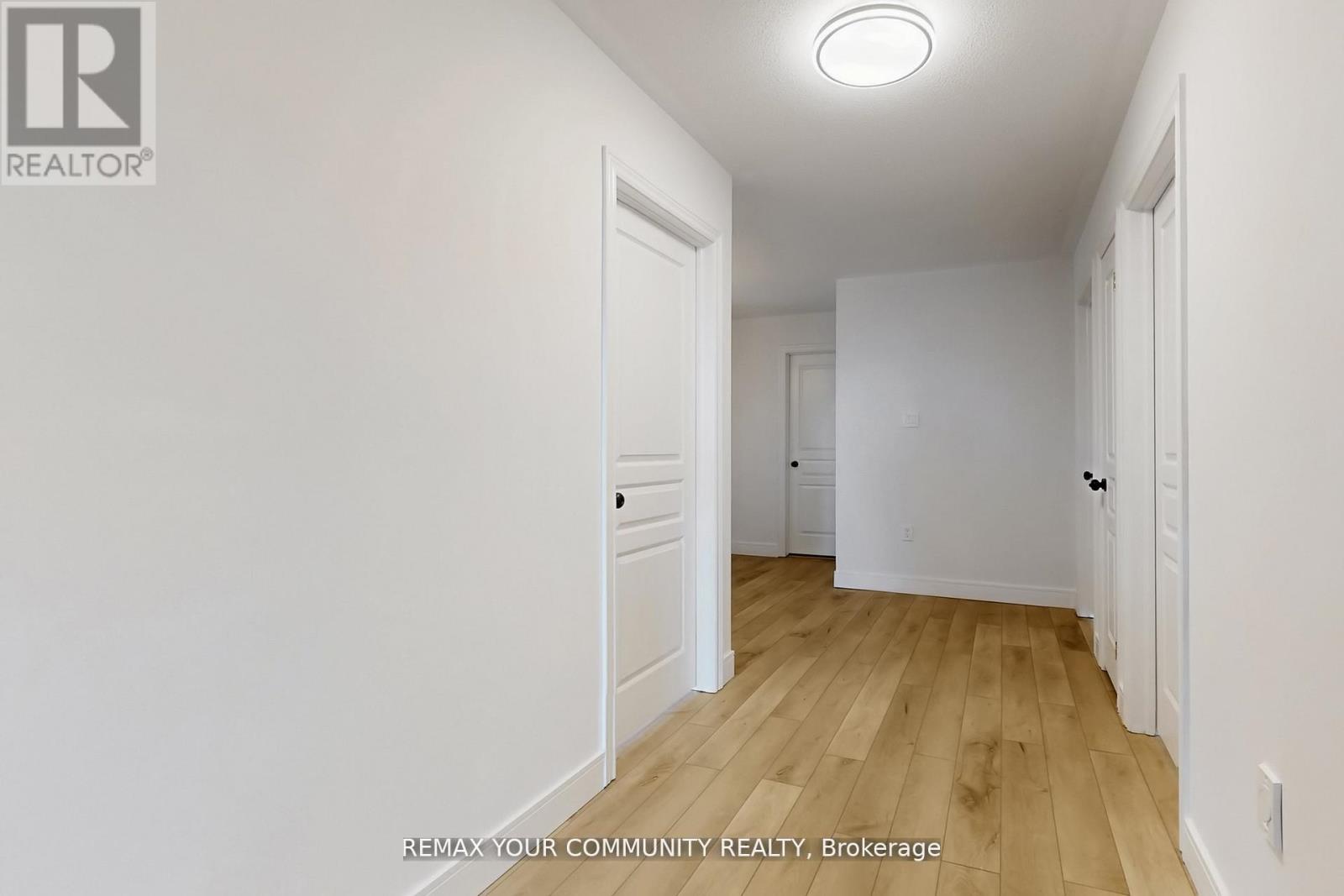 Upper Level & Main Level - 25 Bache Avenue, Georgina, Ontario  L4P 0C7 - Photo 24 - N13173408