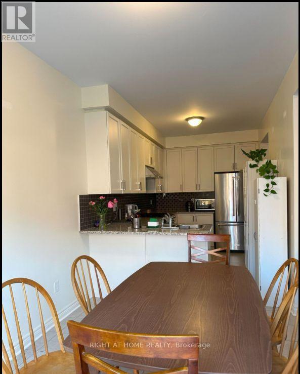 609 Bessborough Drive, Milton, Ontario  L9T 8V9 - Photo 7 - W13173698