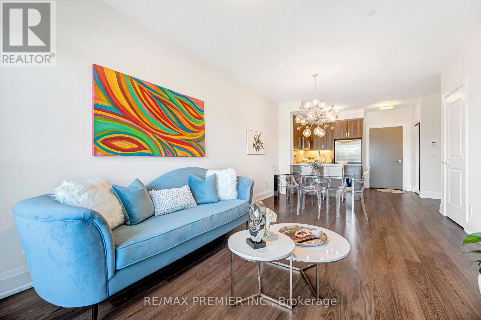 810 - 2 Old Mill Drive, Toronto, Ontario  M6S 1R7 - Photo 22 - W13173768