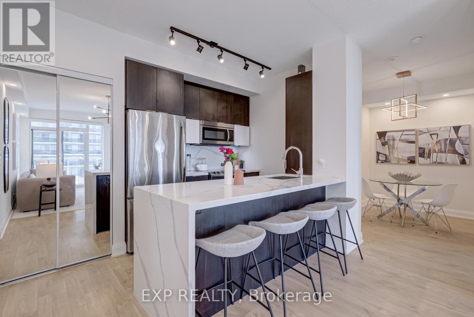2304 - 56 Annie Craig Drive, Toronto, Ontario  M8V 0C8 - Photo 10 - W13173776