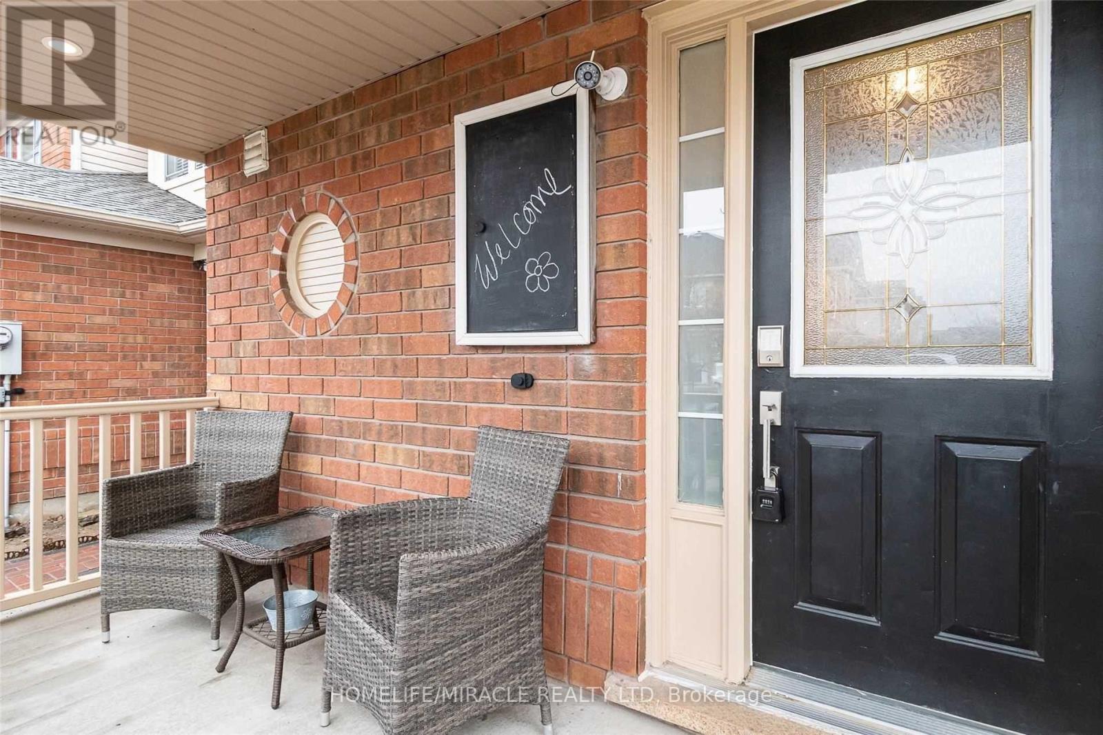 680 HAMILTON CRESCENT, Milton, Ontario