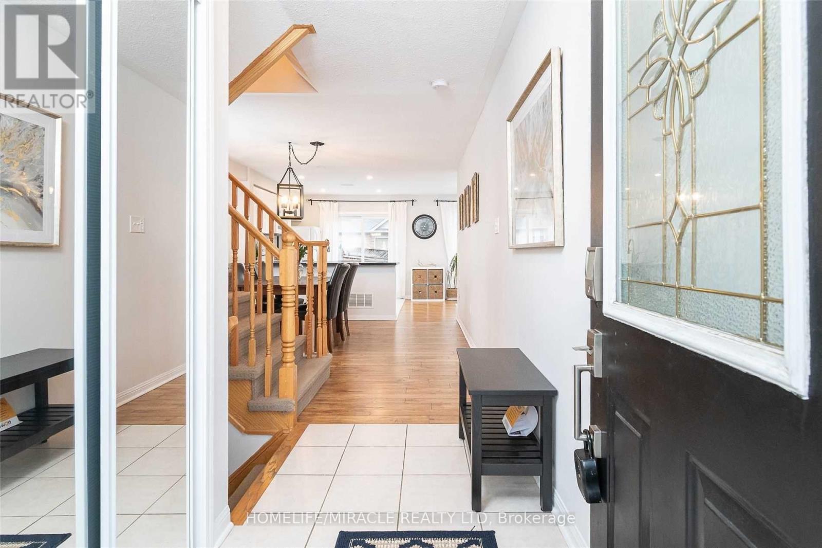 680 Hamilton Crescent, Milton, Ontario  L9T 6H1 - Photo 4 - W13173780