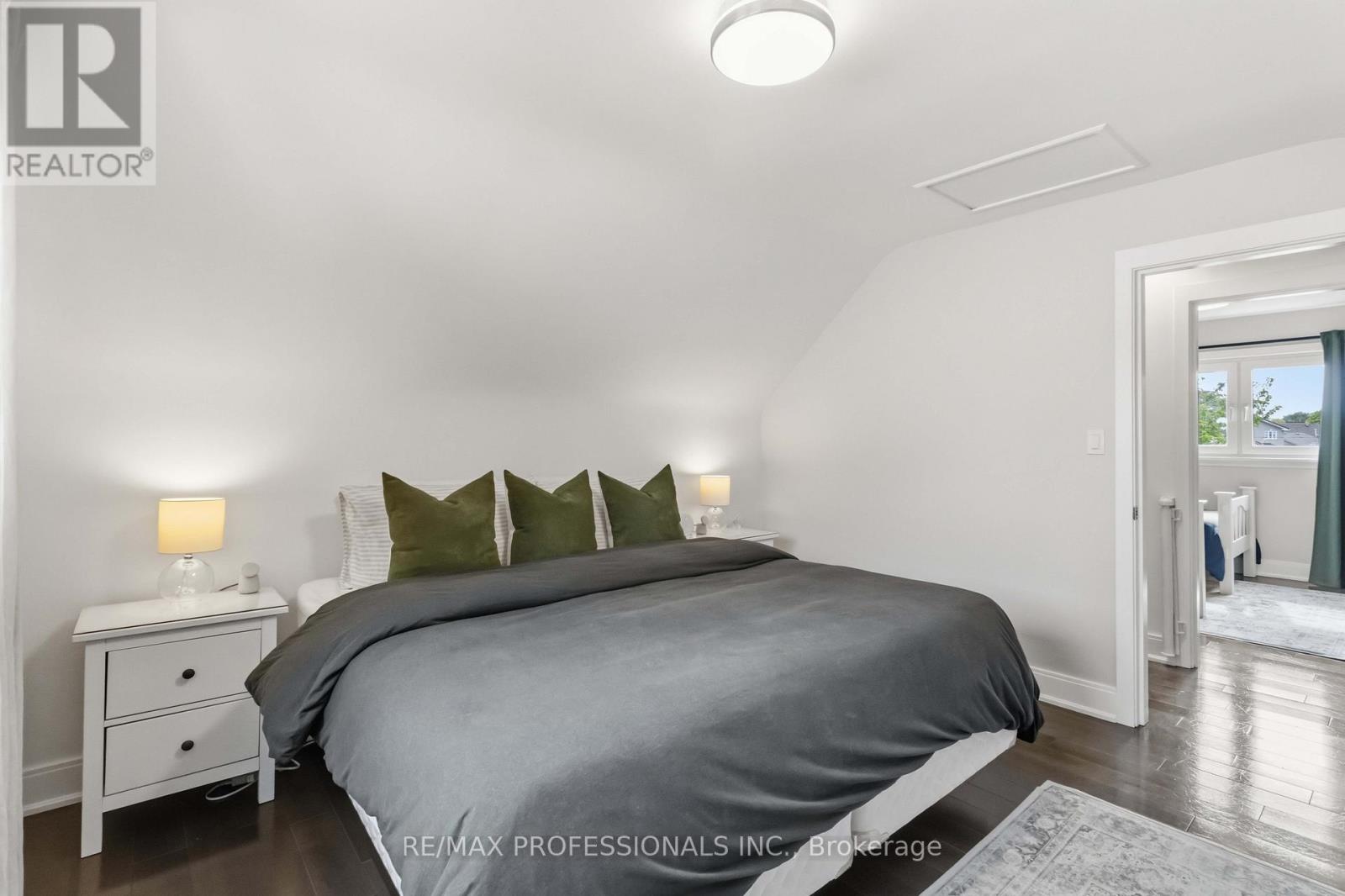 3 Snaresbrook Drive, Toronto, Ontario  M9W 2N5 - Photo 10 - W13173782