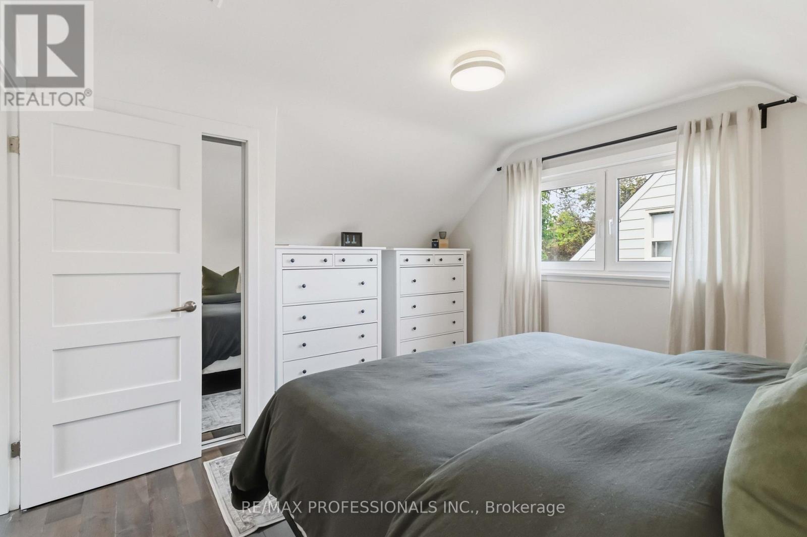 3 Snaresbrook Drive, Toronto, Ontario  M9W 2N5 - Photo 11 - W13173782
