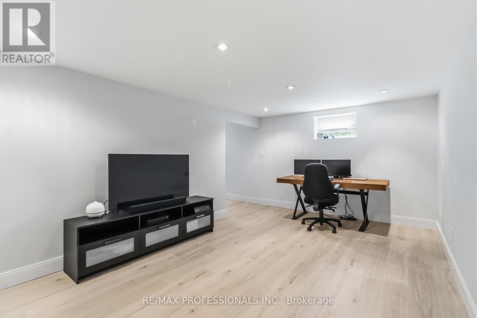 3 Snaresbrook Drive, Toronto, Ontario  M9W 2N5 - Photo 16 - W13173782