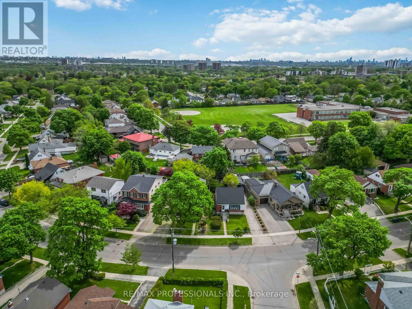 3 Snaresbrook Drive, Toronto, Ontario  M9W 2N5 - Photo 26 - W13173782