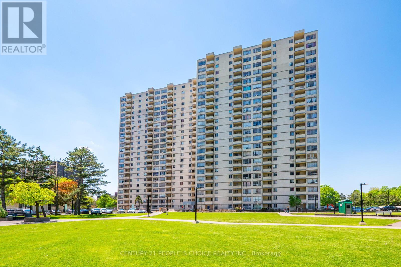 601 - 340 DIXON ROAD, Toronto, Ontario