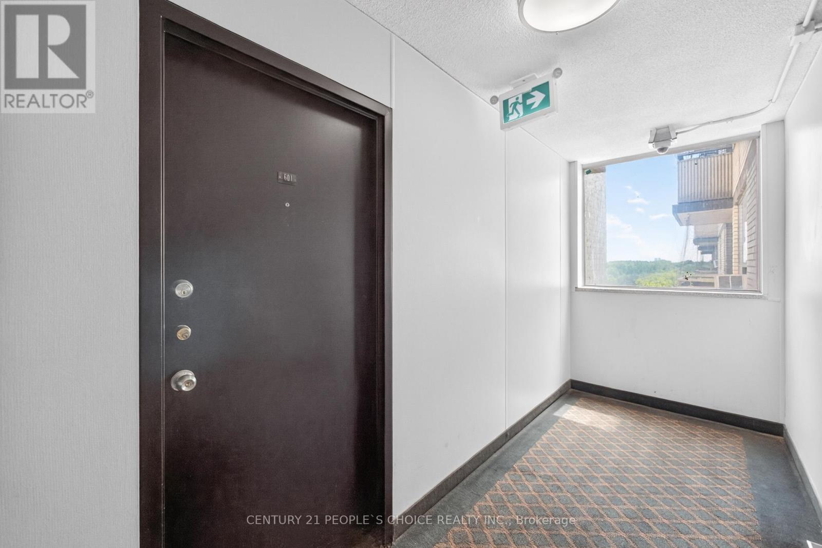 601 - 340 Dixon Road, Toronto, Ontario  M9R 1T1 - Photo 4 - W13173832