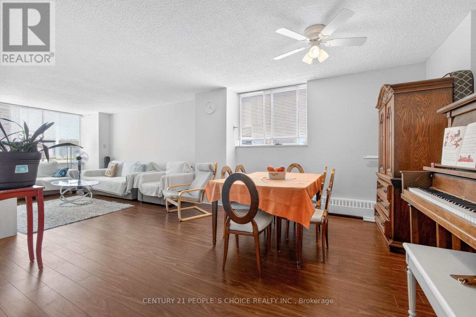 601 - 340 Dixon Road, Toronto, Ontario  M9R 1T1 - Photo 8 - W13173832