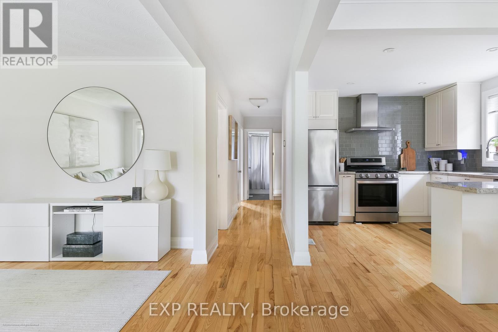 125 Treeview Drive, Toronto, Ontario  M8W 4C4 - Photo 7 - W13173838