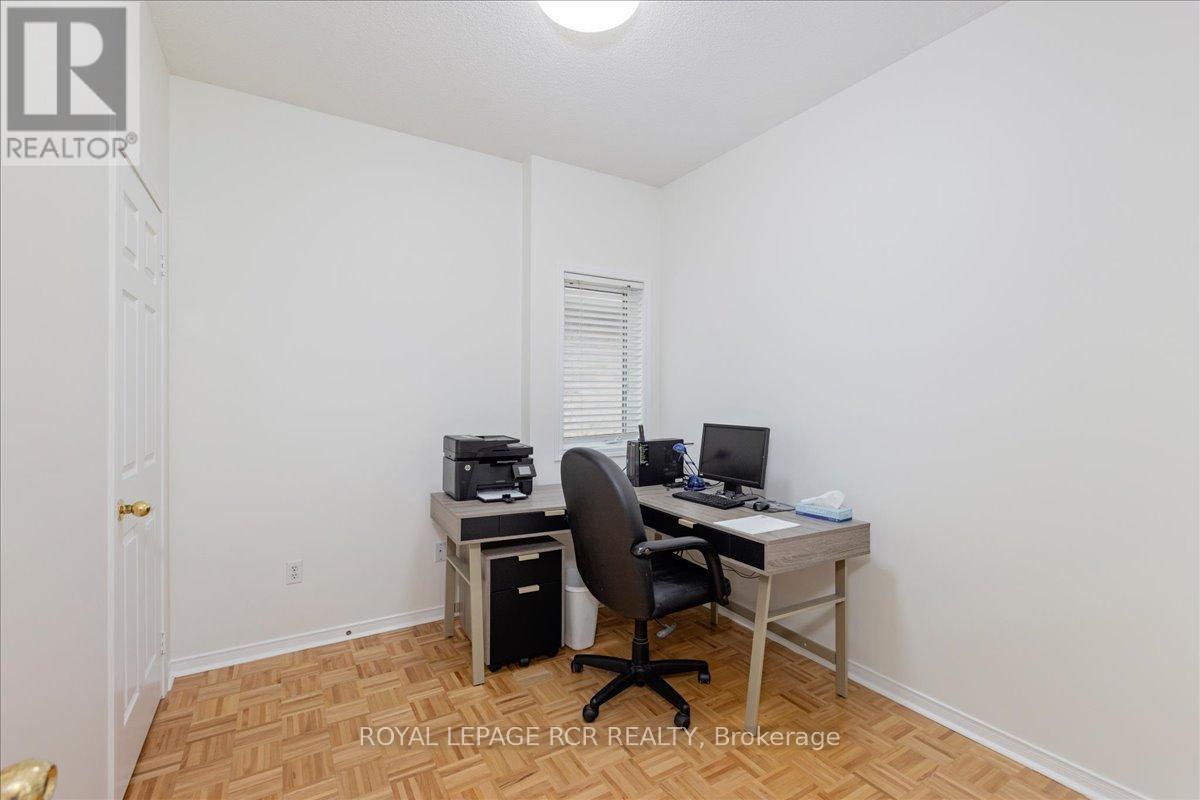 293 Van Kirk Drive, Brampton, Ontario  L7A 1M3 - Photo 16 - W13173862